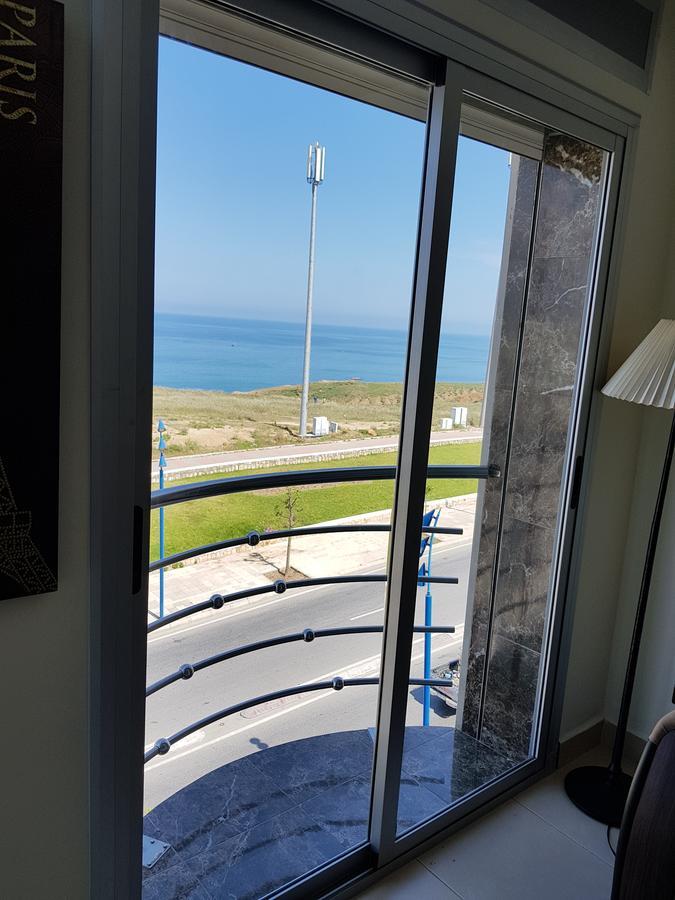 Fnideq Seaside Apartment エクステリア 写真